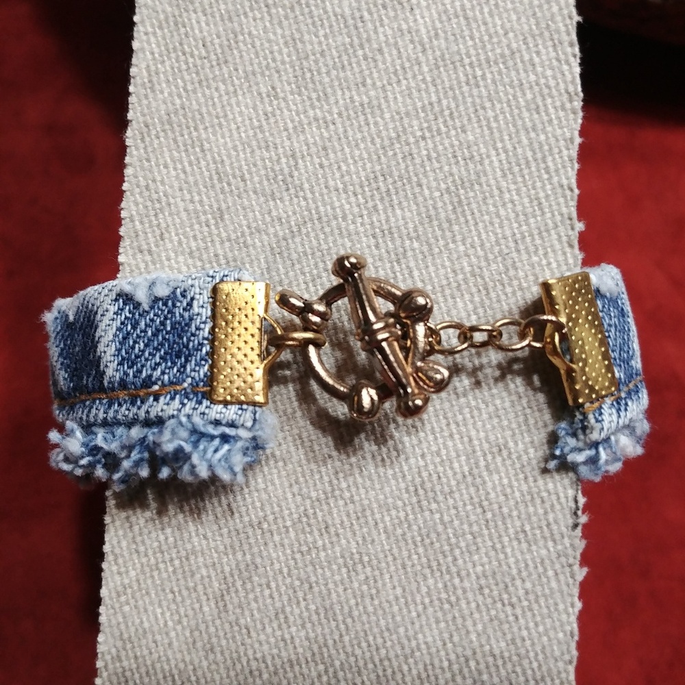 Handmade Bracelet - Picture 3 of 4